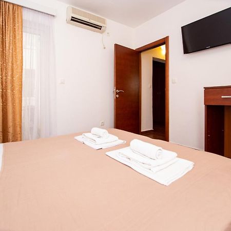 Ipera Appartement Budva Buitenkant foto