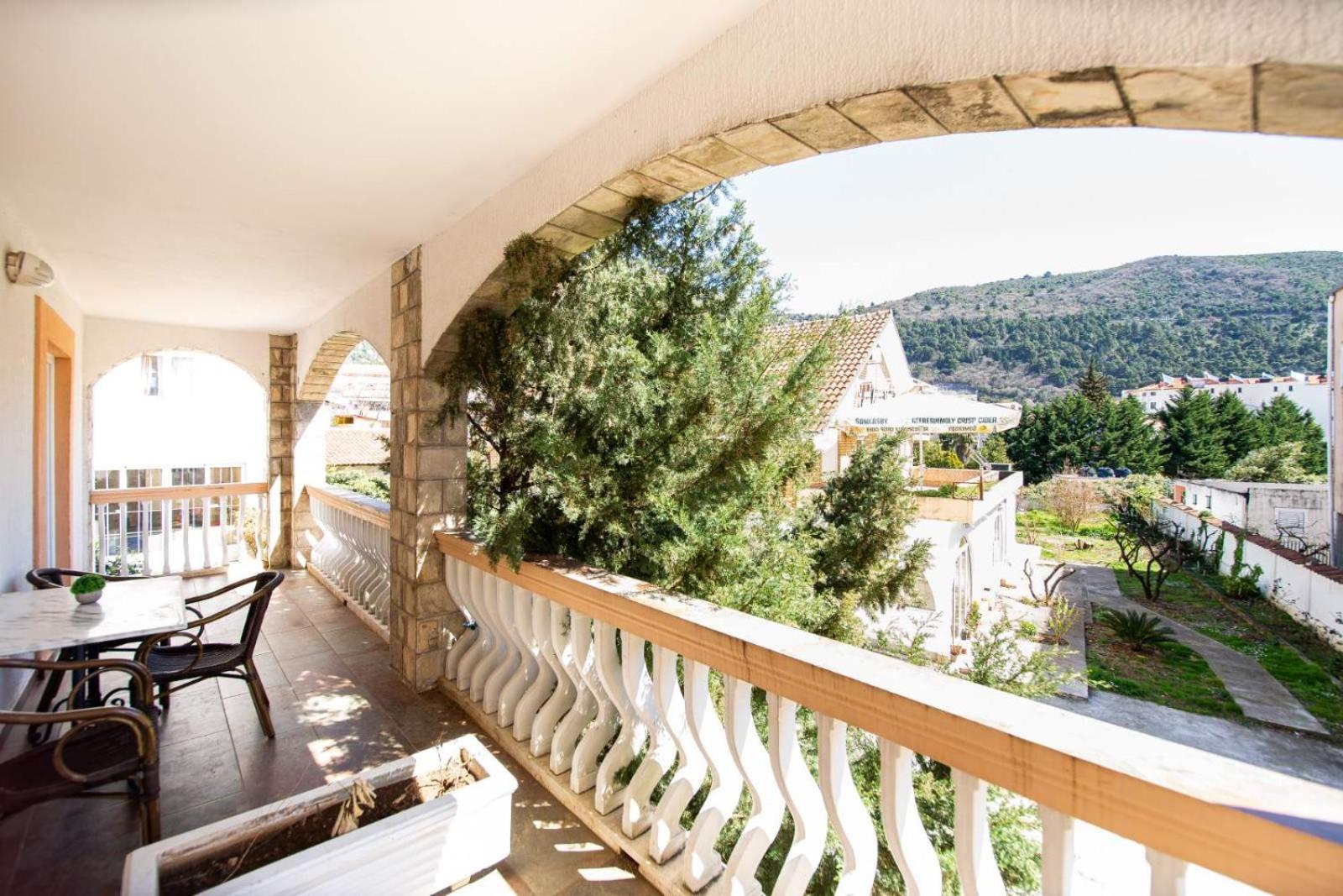 Ipera Appartement Budva Buitenkant foto