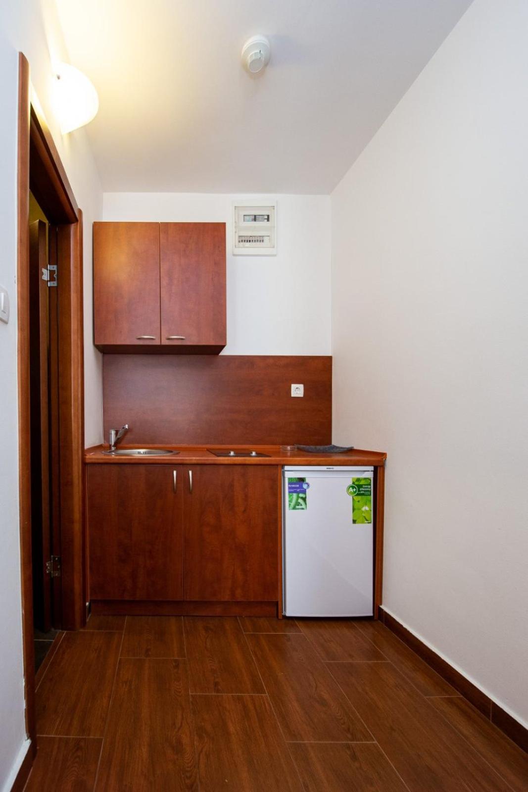 Ipera Appartement Budva Buitenkant foto